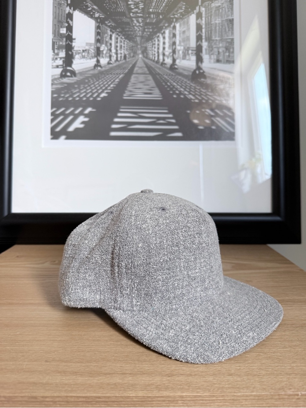 Men's Gray Baseball Cap – Sleek Everyday Hat